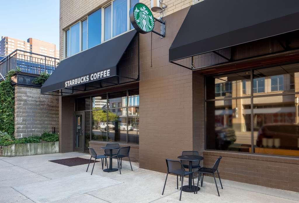Doubletree Suites By Hilton Minneapolis Downtown Restaurant foto