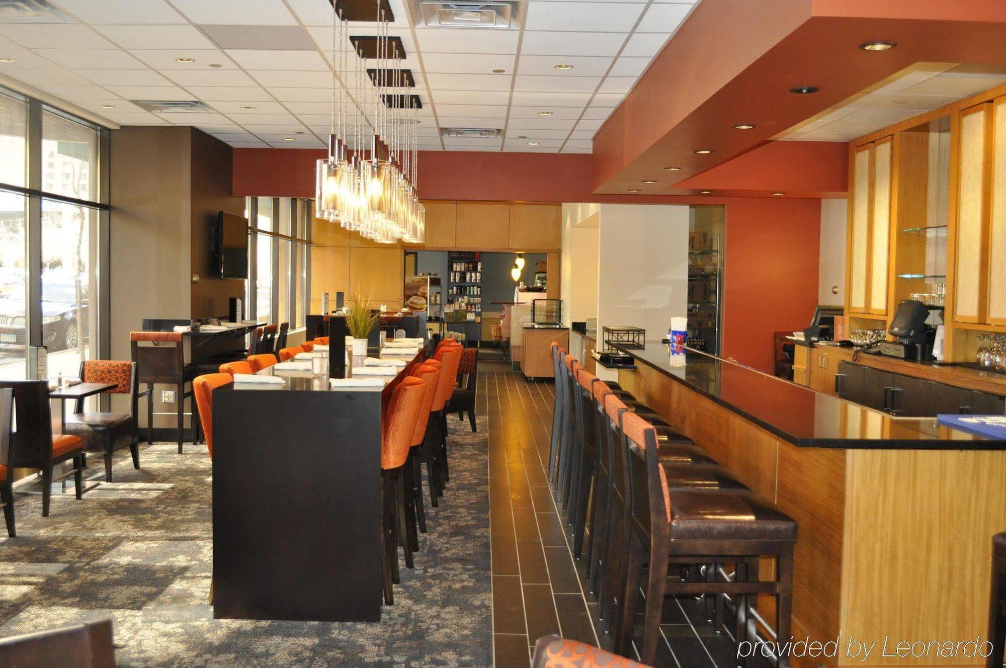 Doubletree Suites By Hilton Minneapolis Downtown Restaurant foto